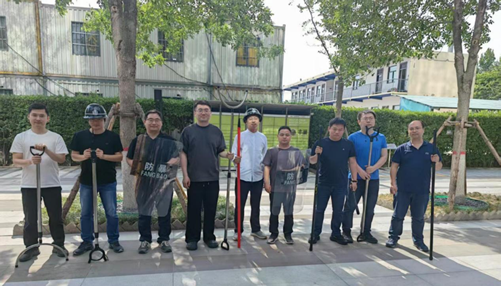 ԡݡ   ԡս   нͶչר